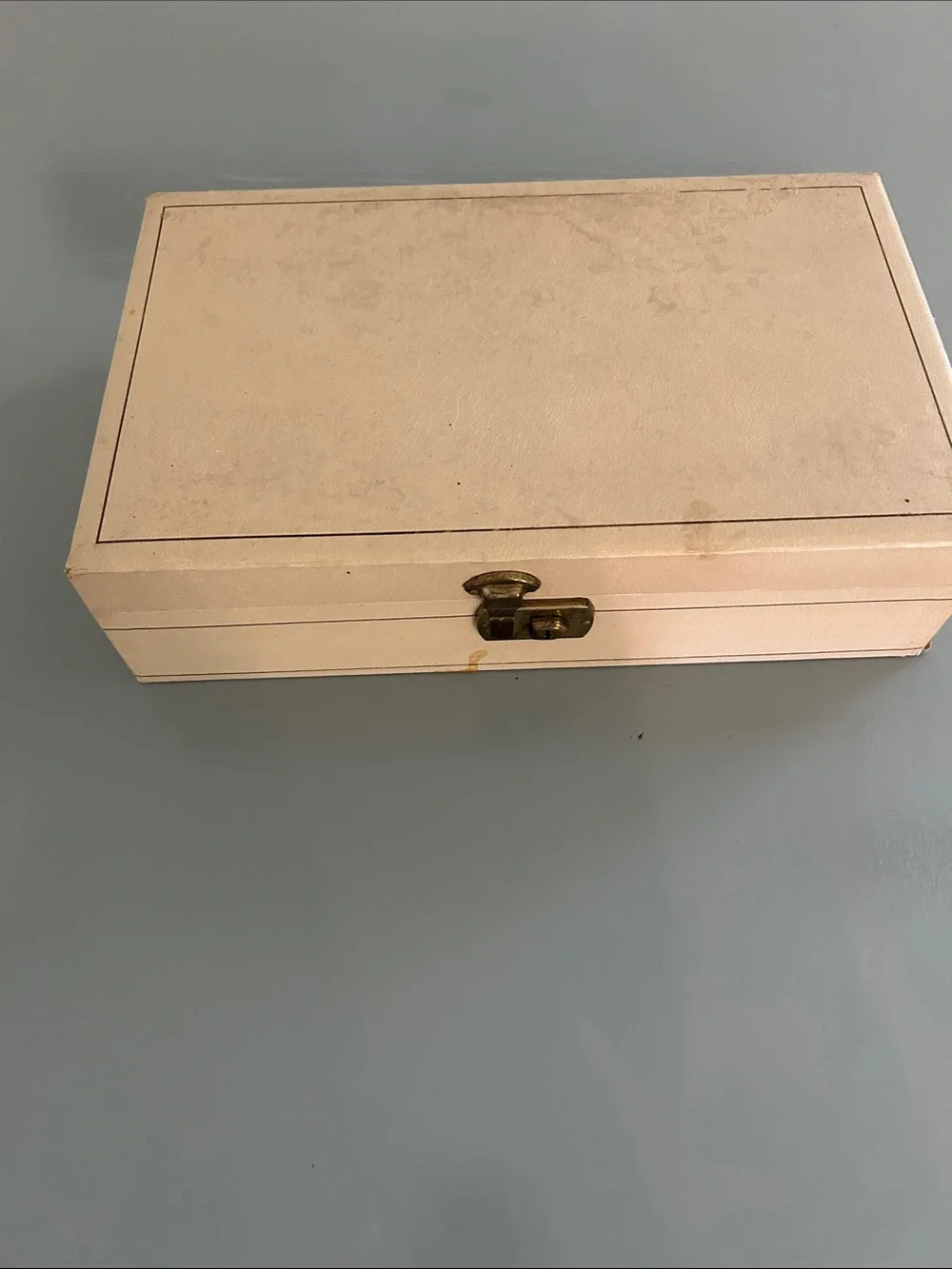 Vintage Cream Jewelry Box with Red Felt interior Vintage jewelry included